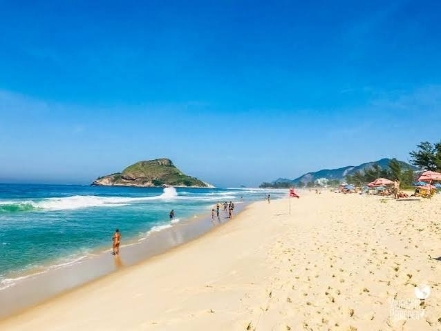 Praia do Pontal e Posto 12 no Recreio dos Bandeirantes
