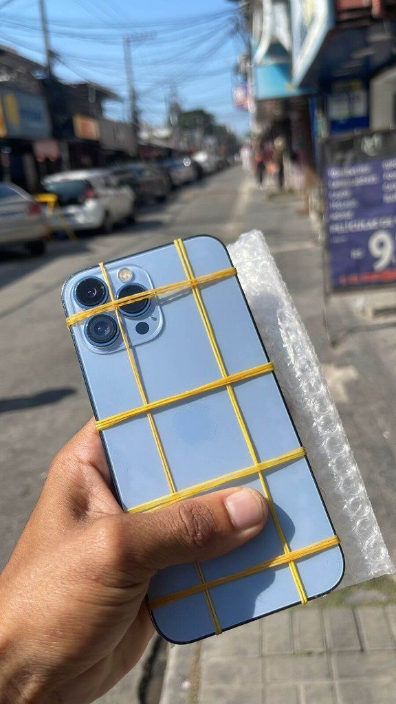 Troca de tela e vidro de iPhone no Recreio dos Bandeirantes — Tec Silva